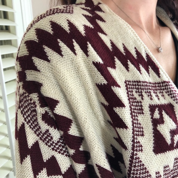 Solddd Outtt - Picture 3 of 4